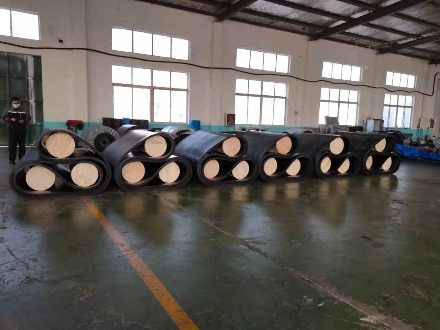 環形輸送帶為什麽會跑偏？應該怎麽調整？