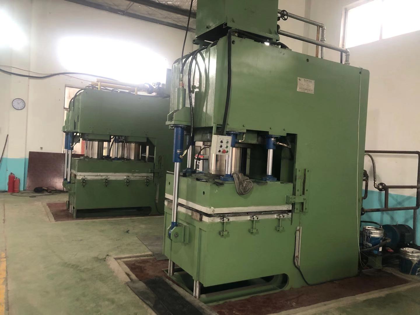 麻豆影院视频顎式硫化機