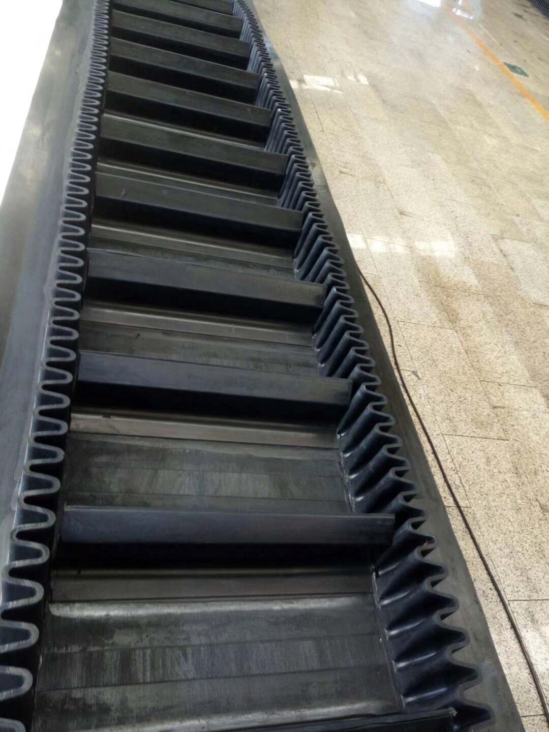 輸送帶廠家及輸送帶發展過程，質量及生產達國際水平