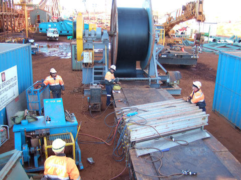 破碎機使用輸送帶輸送機有什麽好處？